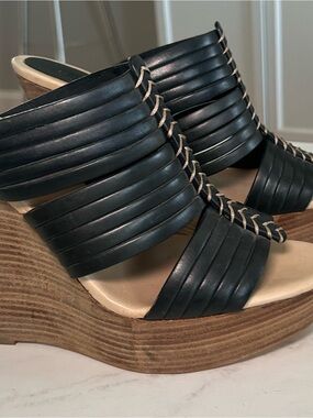 Coach Bristol Womens Black Leather Platform Wedge Sandals Sz 11 B
